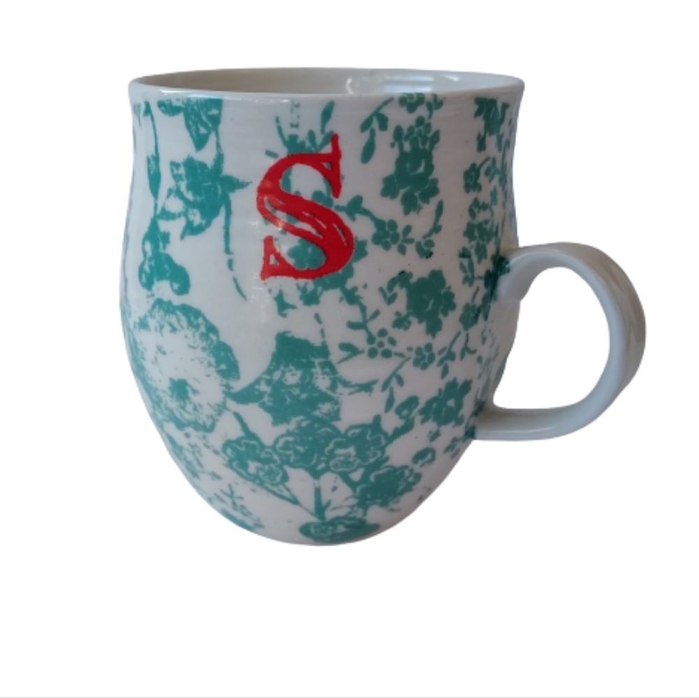 Anthropologie Homegrown "S" S Initial Coffee Mug Green Cream